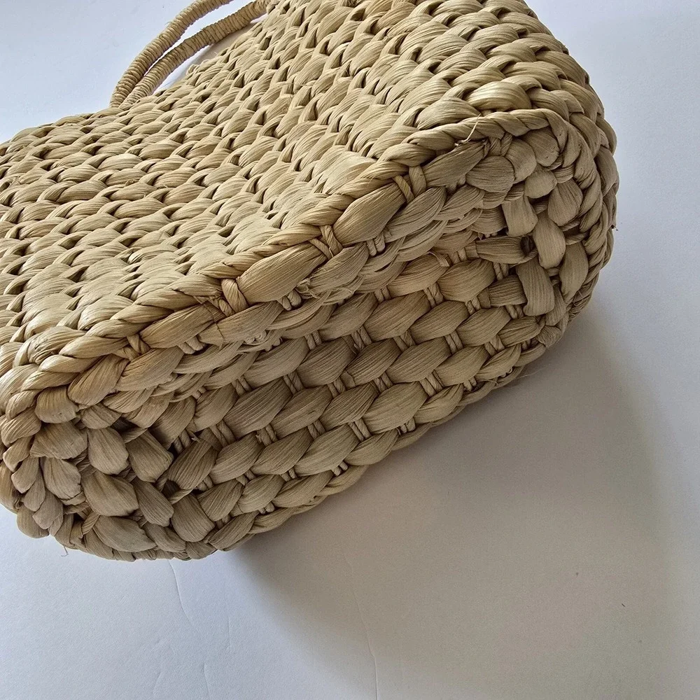 Straw Basket Tote Handbag Shells Lined Resort Golden Girls 80's Retro Beachy GUC